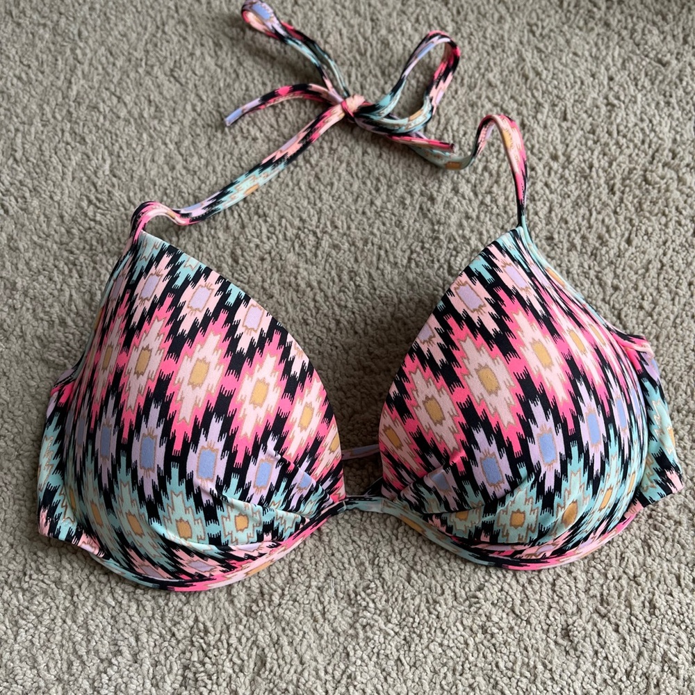 Victoria’s Secret Bathing Suit Top